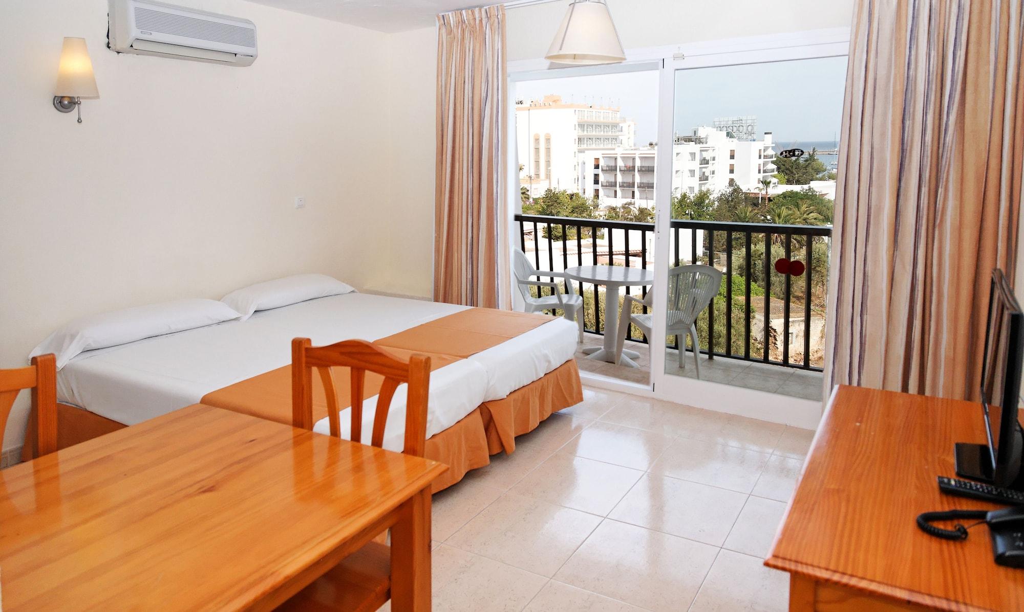 Aparthotel Reco Des Sol San Antonio  Exterior photo