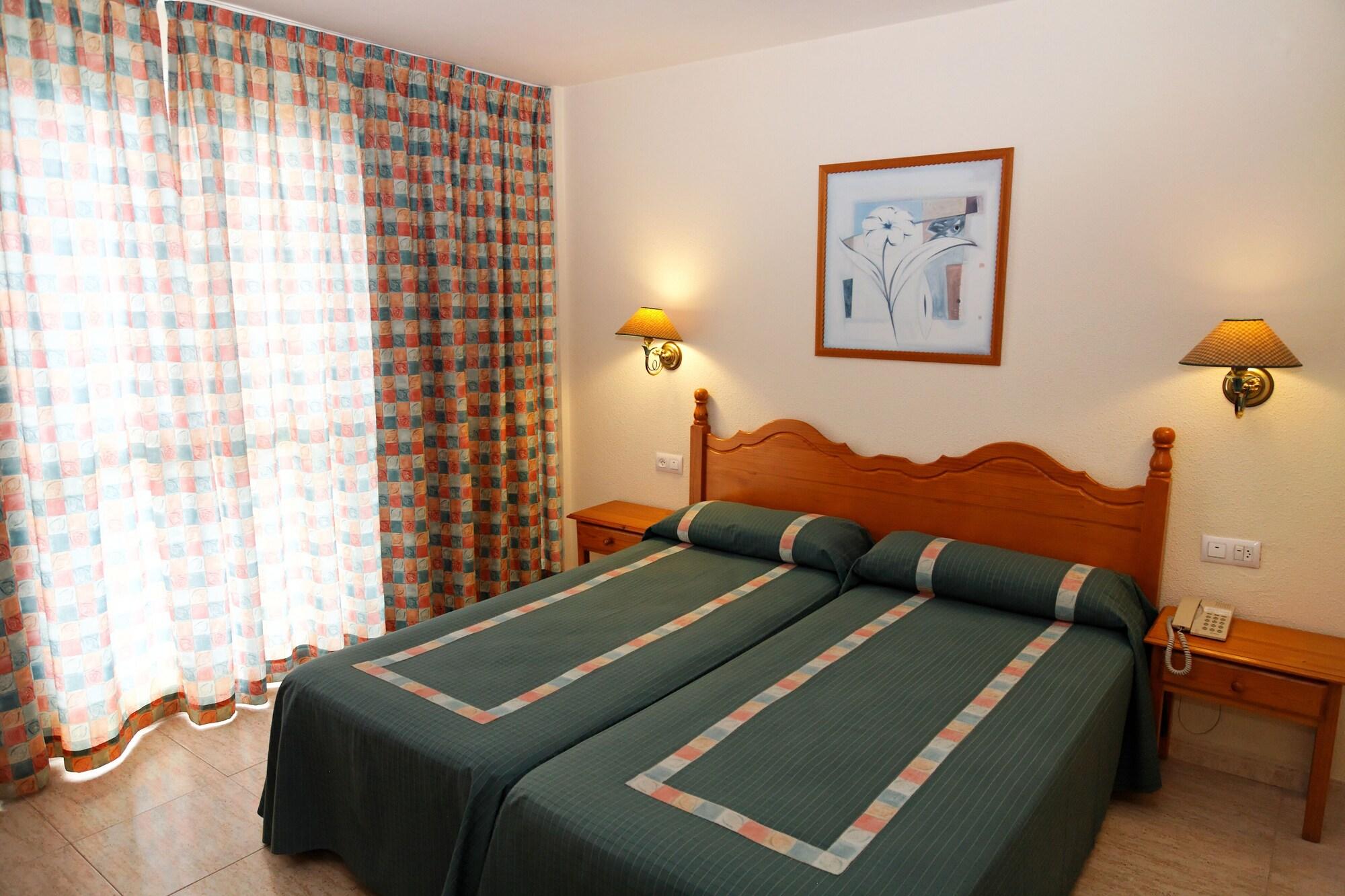 Aparthotel Reco Des Sol San Antonio  Exterior photo