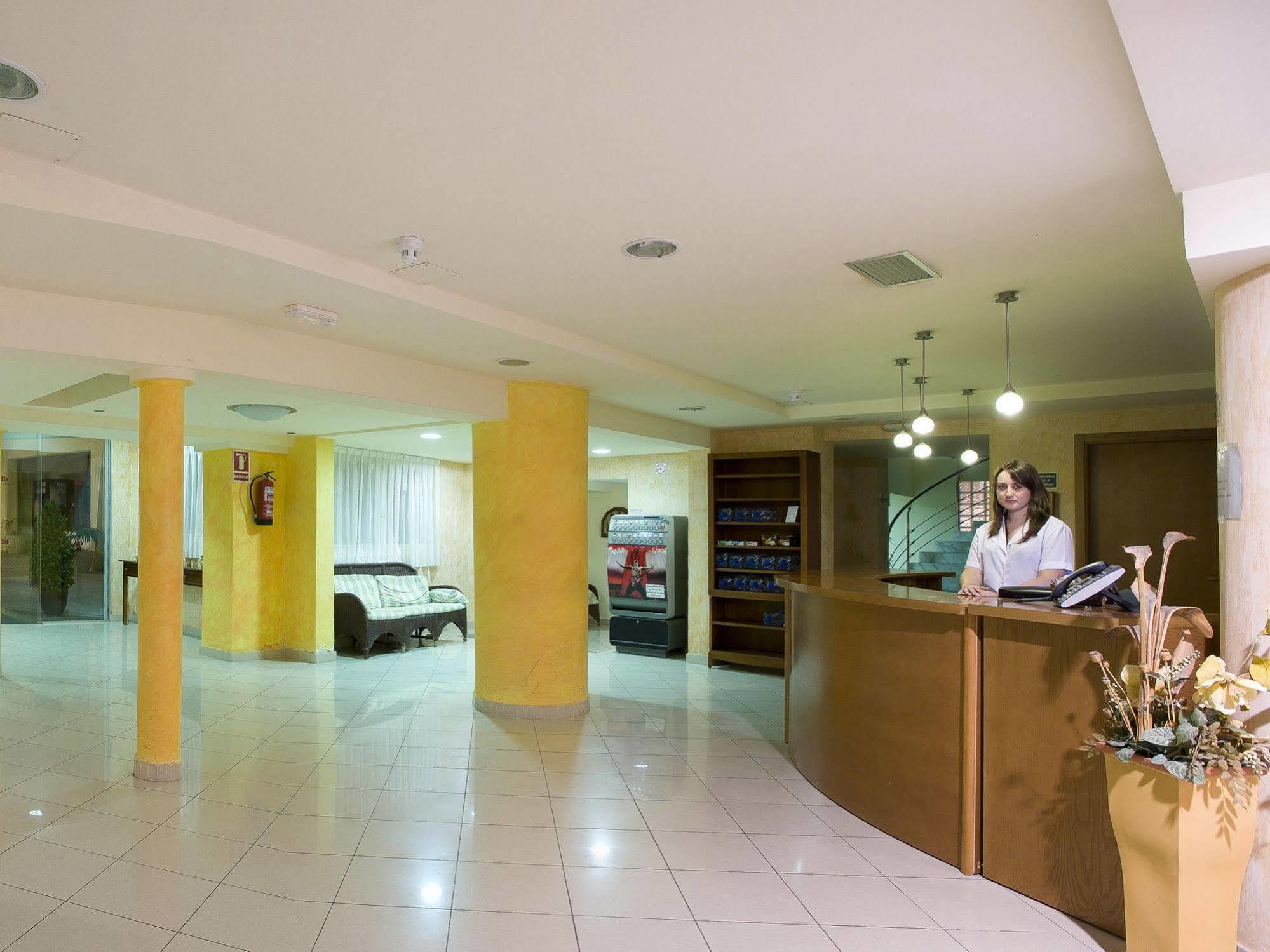 Aparthotel Reco Des Sol San Antonio  Exterior photo