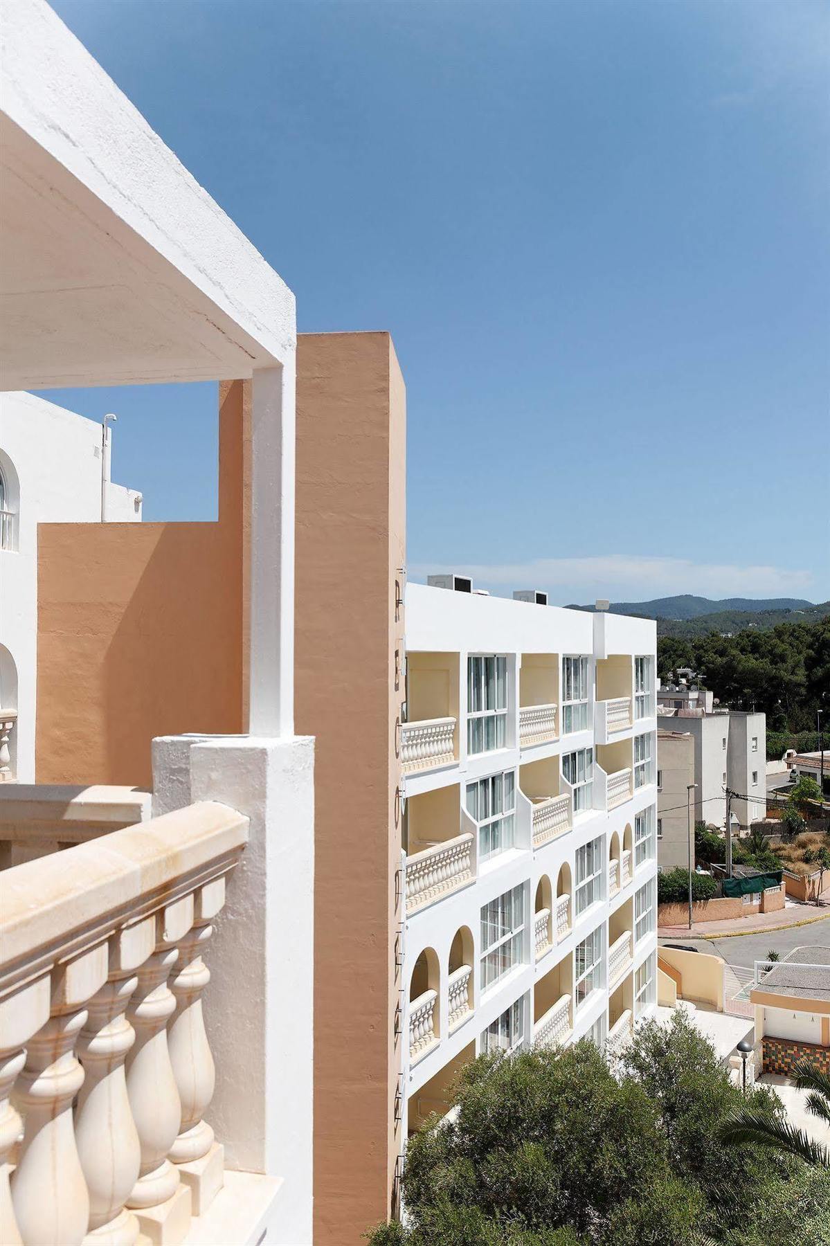 Aparthotel Reco Des Sol San Antonio  Exterior photo
